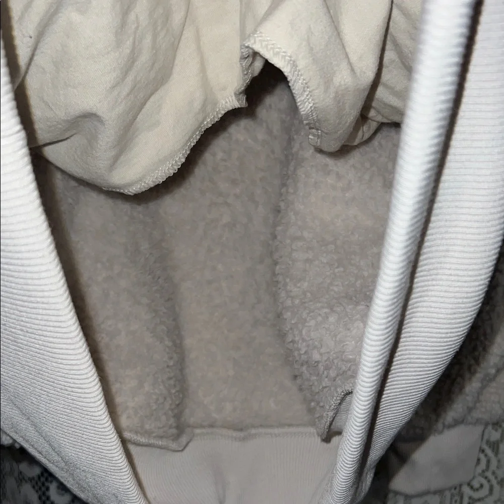 American Eagle Outfitters Cream Sherpa Quarter-Zip Pullover - Picture 5 of 7
